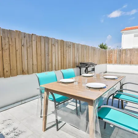 La Tranquilite Bleue - Maison Avec Et Parking Cloture *