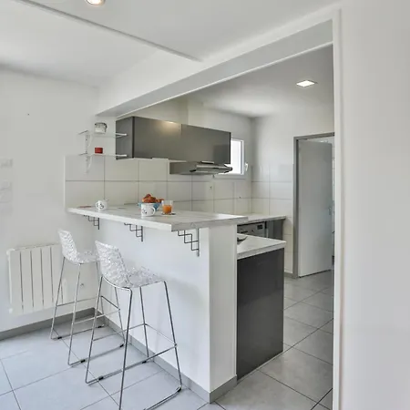 La Tranquilite Bleue - Maison Avec Et Parking Cloture بيت للعطل