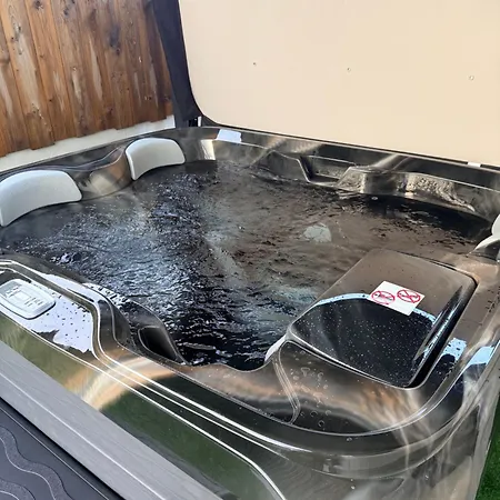 La Tranquilite Bleue - Maison Avec Et Parking Cloture * لي سابلِ دولونْ