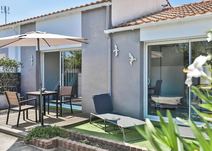 La Tranquilite Bleue - Maison Avec Et Parking Cloture *