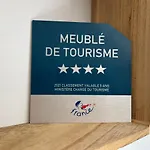別荘 La Tranquilite Bleue - Maison Avec Et Parking Cloture レ・サ​​ーブル・ドロンヌ