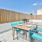 La Tranquilite Bleue - Maison Avec Et Parking Cloture *