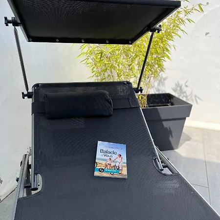 La Tranquilite Bleue - Maison Avec Parking Cloture Holiday home *
