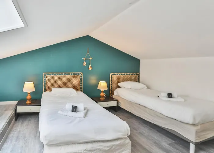 La Tranquilite Bleue - Maison Avec Et Parking Cloture *